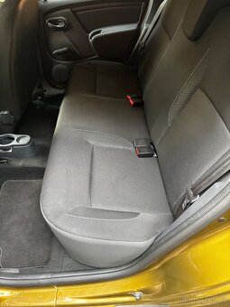 Dacia Duster 1.6 SCe Ambiance 4x2, tažné zařízení - 11