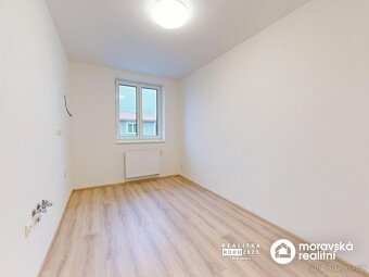 Prodej nového bytu 3+1 ve Vémyslicích - 11
