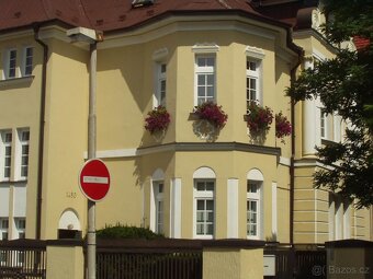 Pronájem bytu 4+1 132 m² - 11