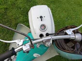 Jawa 50 Pionýr typ 20 rv 1967 a 71 původní barva - 11