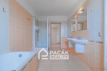 Prodej nádherné zánovní novostavby rodinného domu v Majetíně - 11