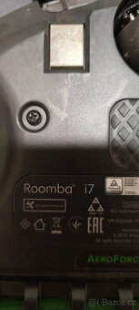 Robotický vysavač iRobot Roomba i7+ - 11