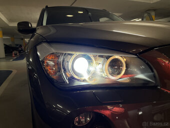 BMW X1 2.0 d X-Drive 4x4 PDC, POUZE 103t.km PERFEKTNÍ STAV - 11