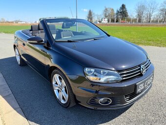 VW EOS 1.4 TSI 90KW //2012 1.MAJITEL KLIMA NAVIGACE SERVISKA - 11