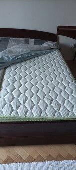 POSTEL S ÚLOŽNÝM PROSTOREM 180x200 - 11