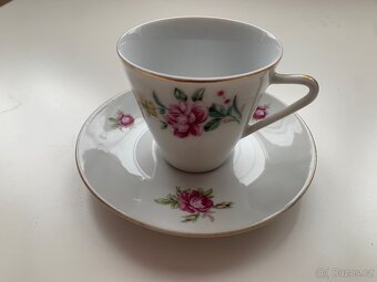 Sada porcelánových hrníčků - 11