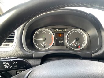 ŠKODA FABIA 1.9 TDI 77KW ELEGANCE COMBI - 11