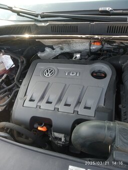 VW Sharan M7 - 11