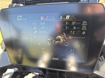 Voge 900 dsx black knight - 11