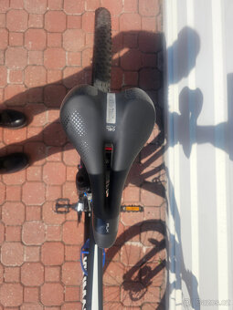 Horské kolo Klimanjaro na 165-180cm Shimano Deore, hydr. - 11