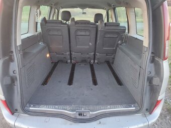 Renault Espace IV 2.0 dCi Grand 2008 - 11