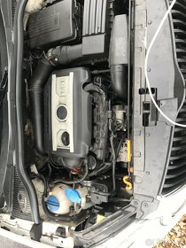 Skoda Yeti 1,8TSI 118kW 4x4 6kv 2009/9 CDA - dily - 11