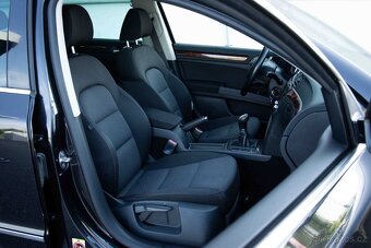 Škoda Superb Combi 2.0 TDI CR 4x4 170k Elegance - 11