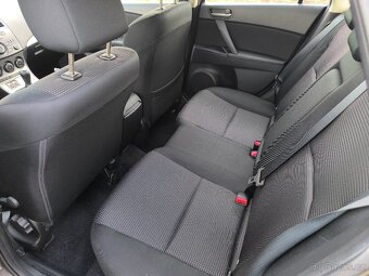 Mazda 3 , 1.6 77kw, r.v: 10/2012, 165000km, hezký stav. - 11