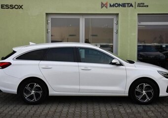 Hyundai i30 1.6CRDi TAŽNÉ 1M ČR - 11