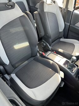 Citroen C4 Grand Picasso, 1.6 HDI, 7 míst, rok 2015 - 11