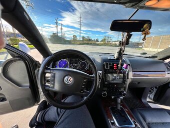 Touareg 3.0TDI V 6 - 11