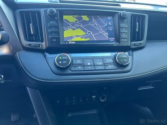 TOYOTA RAV4 2.0D D4D 105 KW,1.MAJ.MANUÁL,TAŽNÉ,NAVI,KAMERA - 11