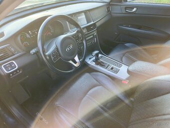 Kia Optima Hybrid - 11