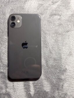 IPhone 11 černý 64 gb - 11