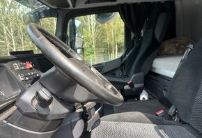 MB Arocs 3251 8x4 nosič kontejneru - 11