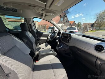 Peugeot Partner Tepee 1.6i 2011 bez koroze/2x kola - 11
