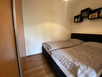 Pronájem moderního nezařízeného bytu v ul. Palachova Ústí na - 11