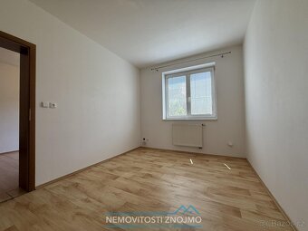 Pronájem bytu 2+kk, klimatizace, parkovací místo, ul. Pražsk - 11