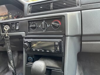 Volvo 940  GL - 11