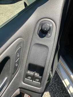 Prodám golf 6 1.8tsi 118 kw - 11