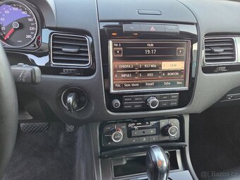 VW Touareg 3.0TDI V6 180kw 2.Majitel serviska - 11
