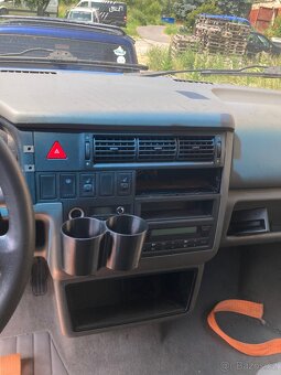 Vw t4 Multivan II 2001 axg 2.5tdi 111kw náhradní díly - 11