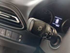 Hyundai i30 1,5 T-GDI,Mild Hybrid,Style,ČR - 11