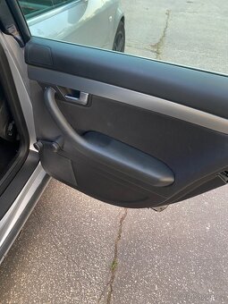 Audi A4 1.9 TDI 96kw,r.v.2004,STK 7/26, Tažné,automat - 11