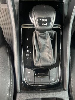 Škoda Karoq Style Plus 2.0 tdi 110kW 4x4 7 DSG - Virtuální k - 11