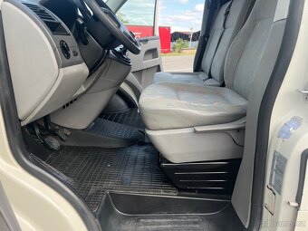 VW Transporter T5 1.9 TDI 75KW - 11