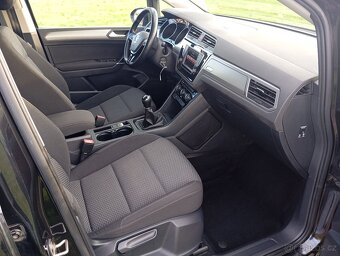 VW Touran 2.0 Tdi 110kw Comfortline,2016, 1.majitel - 11