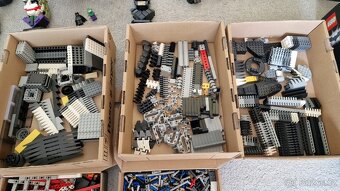 Lego sbírka Batman 76240 a další - 11