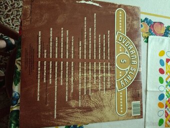 2 LP Dvorana slávy 5 - 11