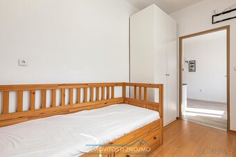 Prodej cihlového bytu 2+1 s balkonem, ul. Přímětická, Znojmo - 11