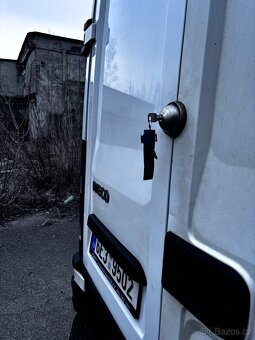 IVECO DAILY 35S12 2.3HPi 85Kw - 11