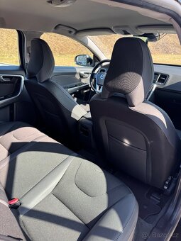 Volvo V60 D5,158kw - 2014 - 11