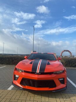 Prodám Chevrolet Camaro 6,2 – V8 SS, edice HotWheels - 11