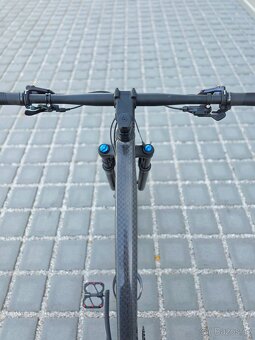 Horské kolo Leonardi Factory Racing DARKLITE Carbon 29″ - 11