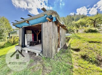 Prodej zahrádky o výměře 400 m2 v poslední linii zahrádkářsk - 11