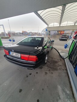 Prodam BMW 850i e31 - 11