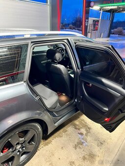 Audi A4 B6 Avant 1.9 TDI 96 kW S-line - 11
