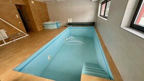 Luxusní zděný byt 5+1 s bazénem, 2 garážemi, Havlíčkův Brod - 11