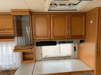 Hobby Prestige 540, 4 osoby, odděl.postele, klima,pojezd - 11