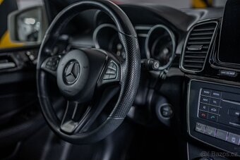 Mercedes-Benz GLE 350d 4Matic AMG 1. maj., HK, DPH - 11